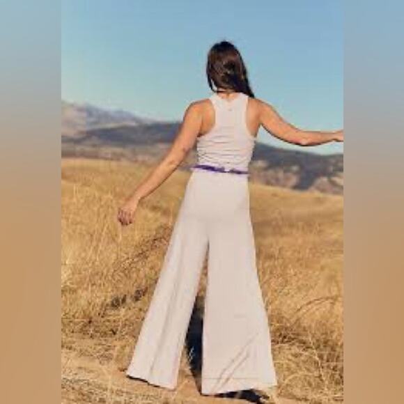 Nwt Free People Large Blissed Out Tank In Dew Berry Large - Picture 2 of 5